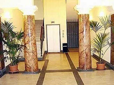 Mariano Hotel 3*