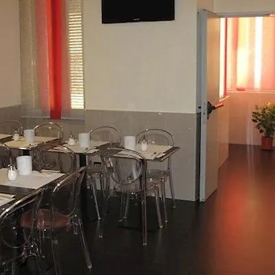 Hotel Mariano 3*