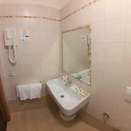 Mariano 3* Roma